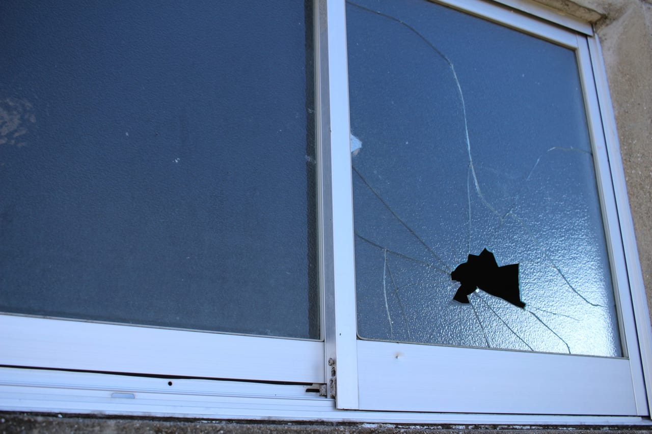 札幌市手稲区 悪質ないたずら行為 ほしみ駅付近の建物の窓ガラスが割られる事案が発生していた模様です 号外net 札幌市西区 手稲区
