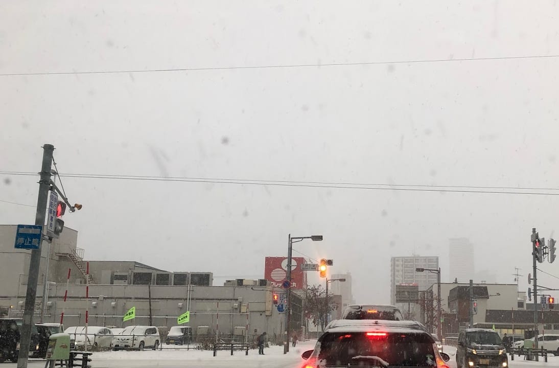 札幌　吹雪　大雪