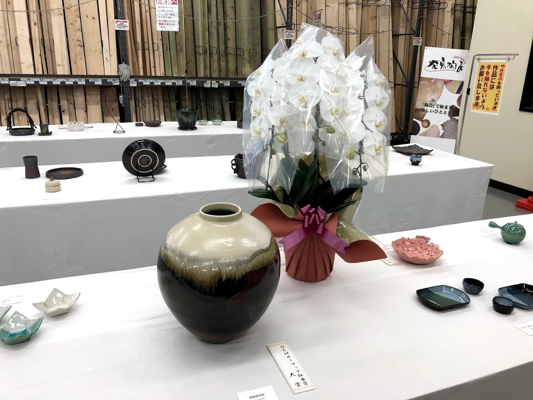 札幌市西区 ホーマック追分通店で陶芸教室の作品展が開かれていました 号外net 札幌市西区 手稲区
