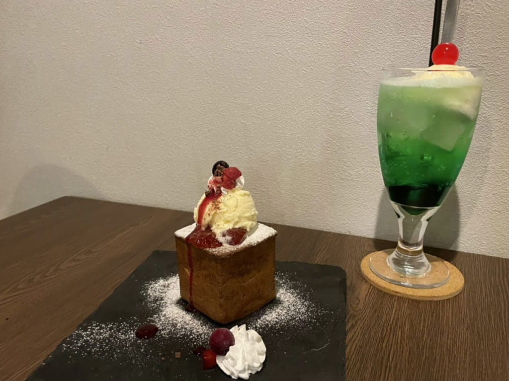 KODONA CAFE コドナカフェ