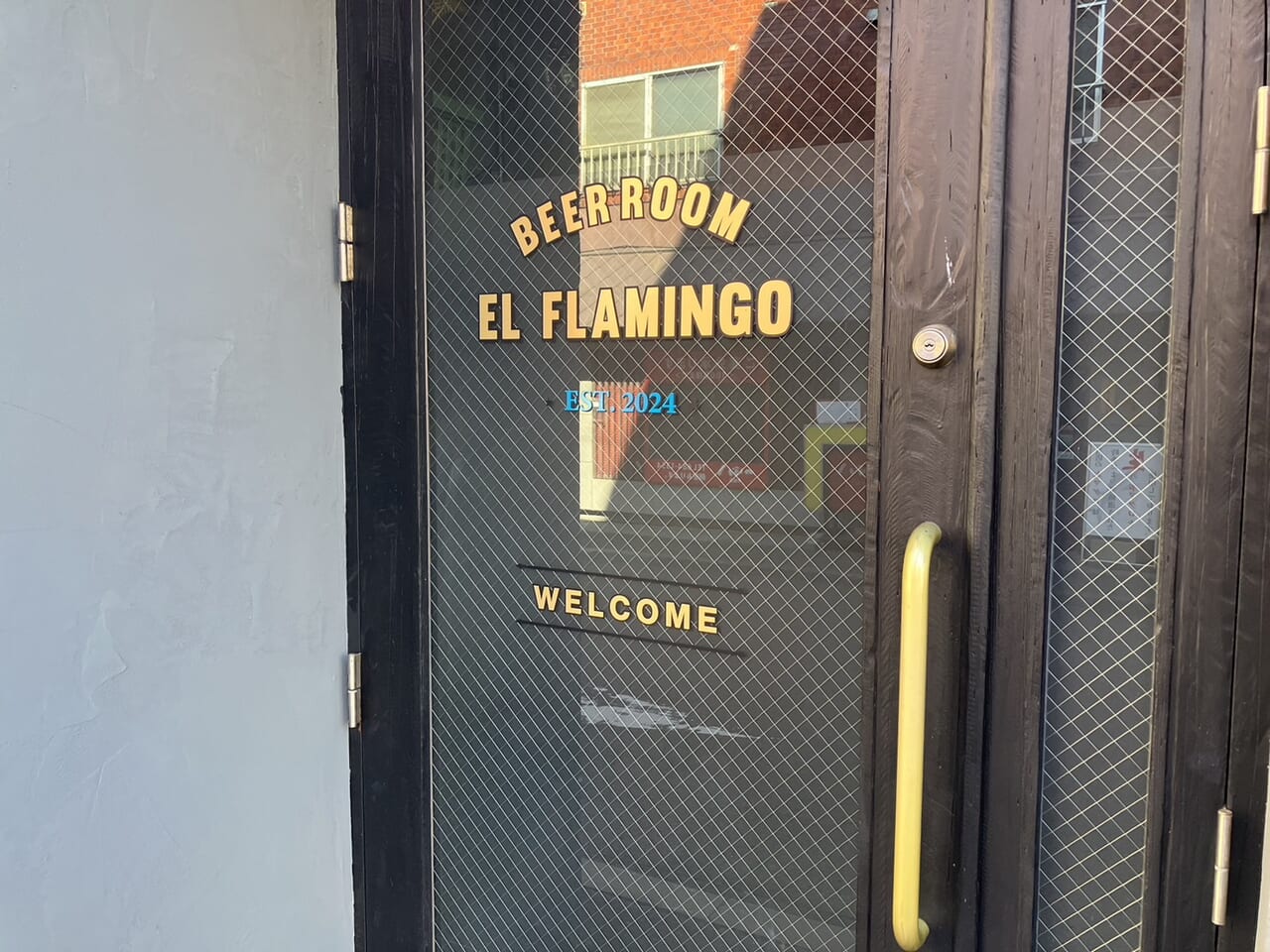 beer room el flamingo