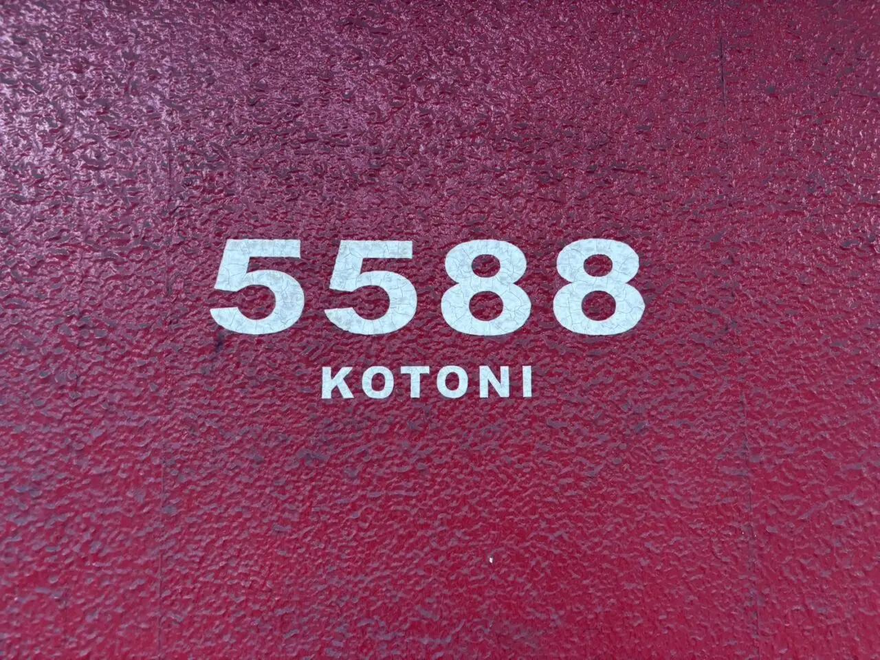 5588